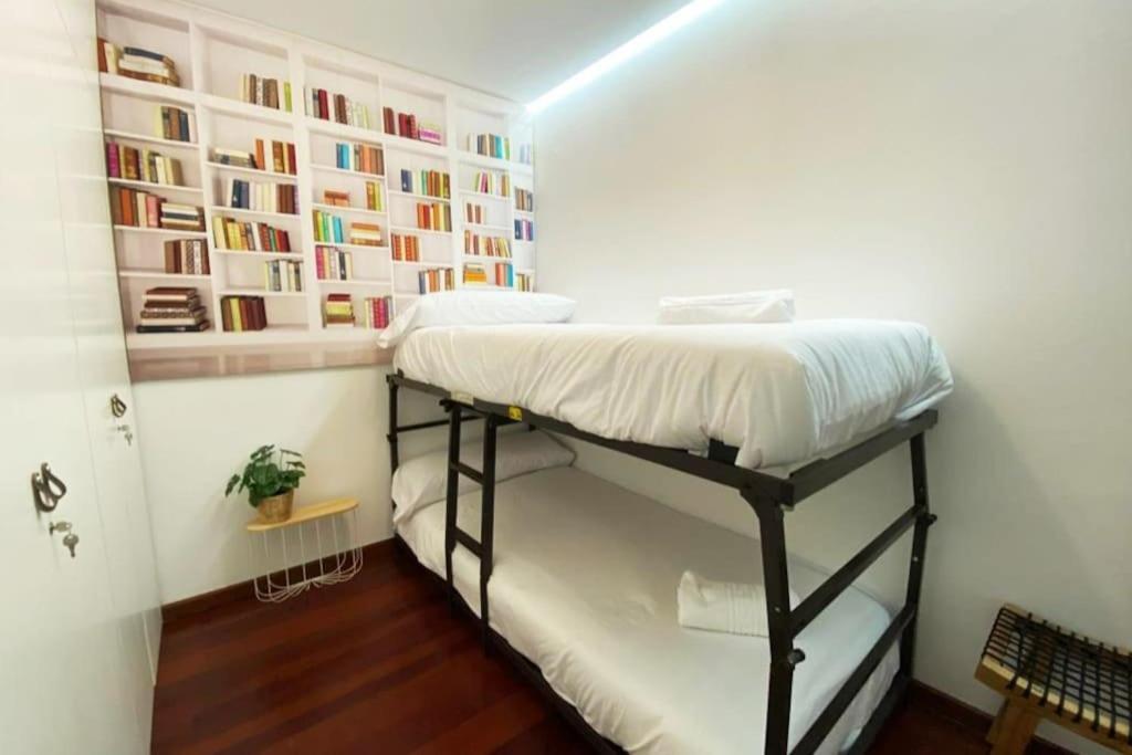 Apartamento 2H 2B En El Centro Con Garaje Apartman A Coruña Kültér fotó